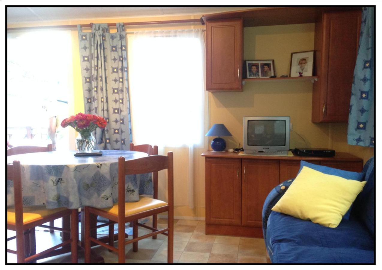 Camping Happy Pyrenees Saligos Eksteriør billede