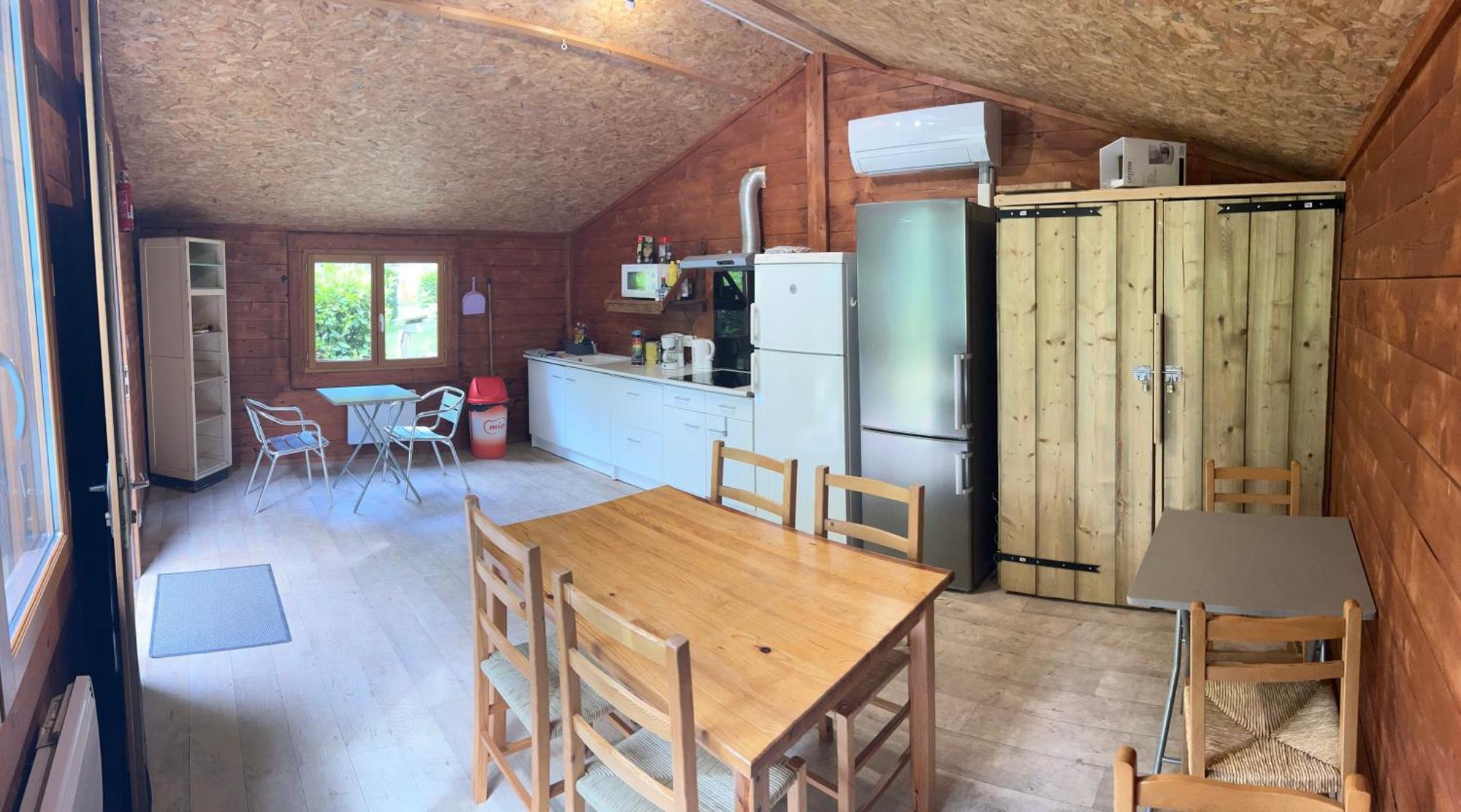 Camping Happy Pyrenees Saligos Eksteriør billede