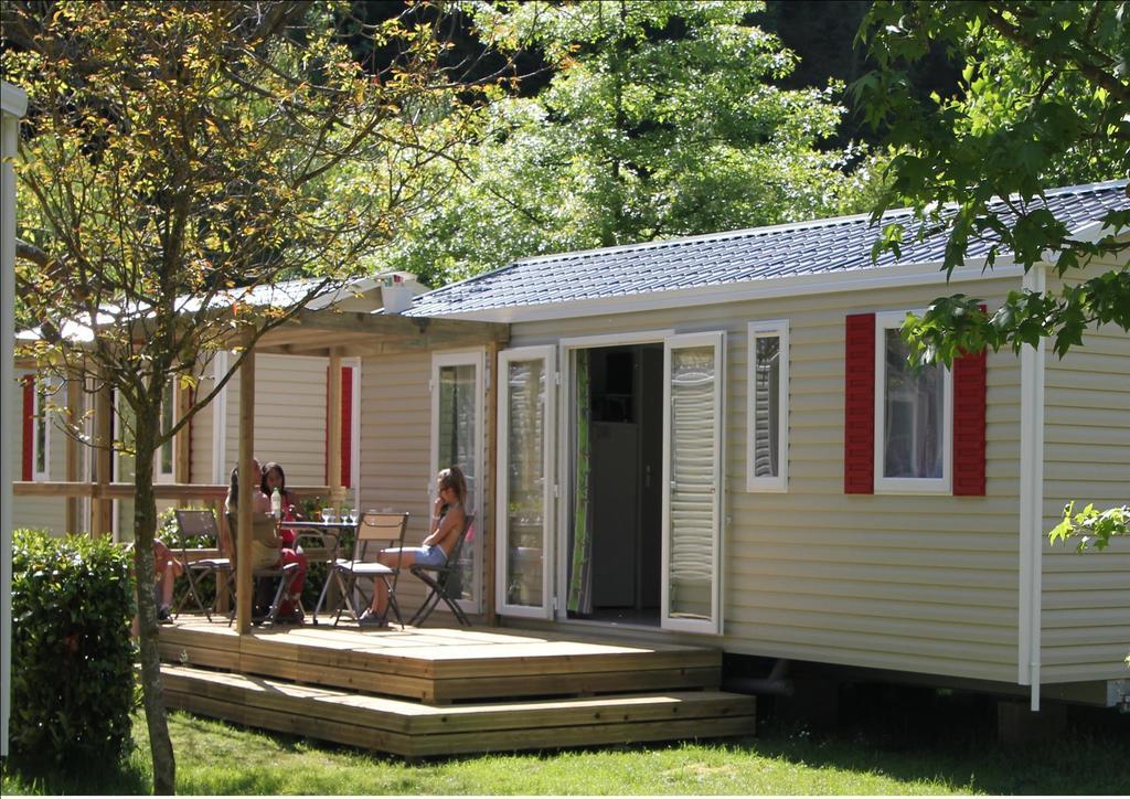 Camping Happy Pyrenees Saligos Eksteriør billede