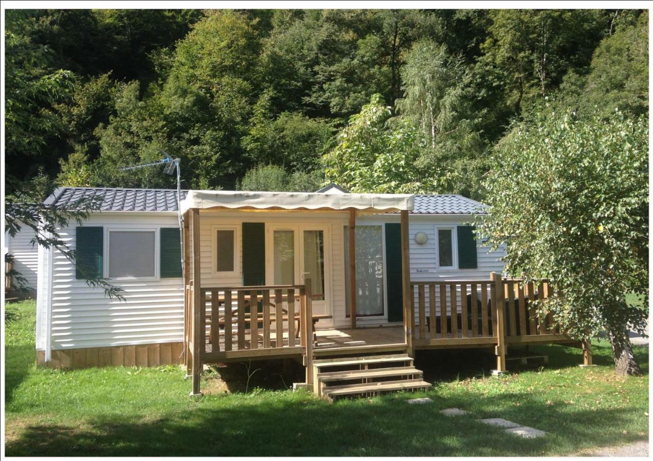 Camping Happy Pyrenees Saligos Eksteriør billede